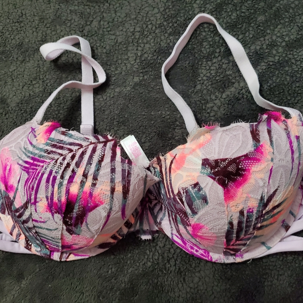 34DD Date Push-up Bra